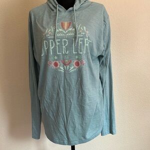 Lightweight women’s hooded T-shirt​​​